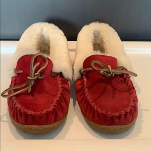 L.L. Bean Fuzzy Slippers